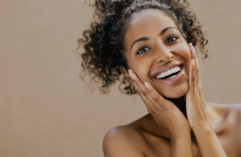 Cosmetic dentistry and porcelain smile transformations on Harley Street